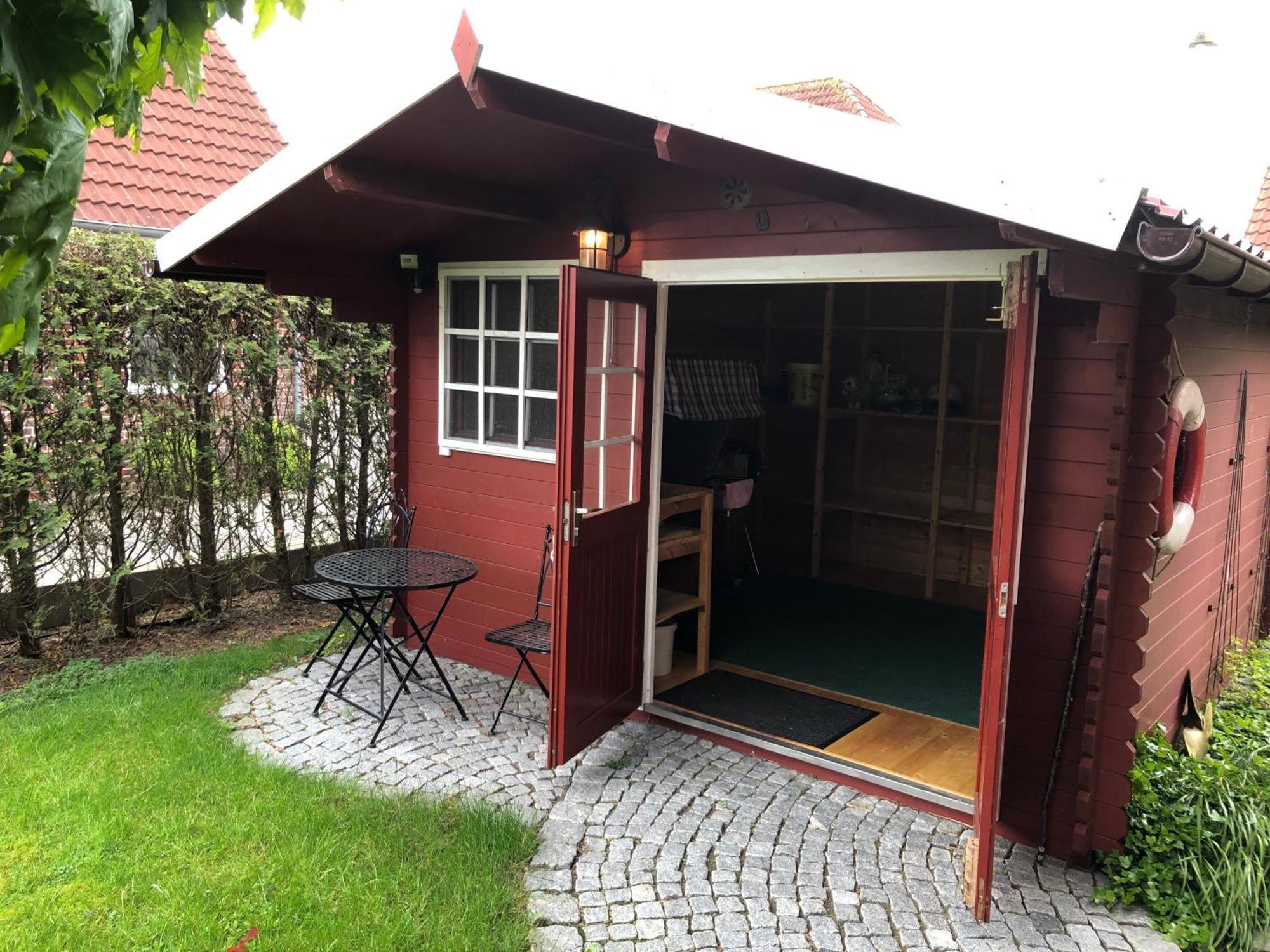 Ferienhaus Henny: 6 Geh-Minuten Vom Hafen. Privater Garten Jemgum Luaran gambar