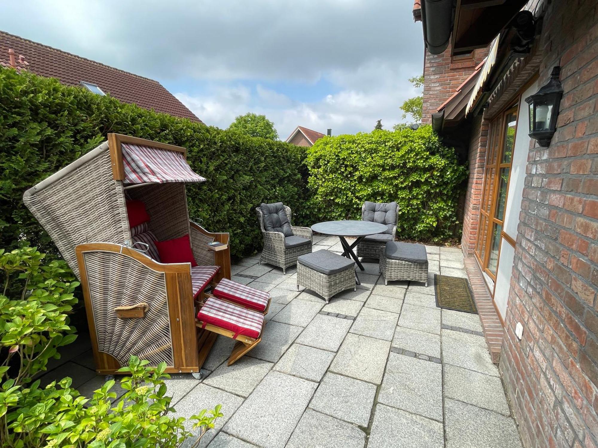 Ferienhaus Henny: 6 Geh-Minuten Vom Hafen. Privater Garten Jemgum Luaran gambar